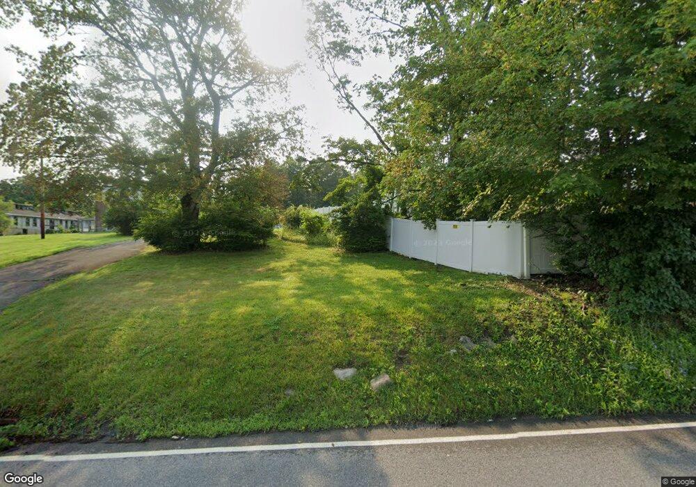 3222 Gomer St, Yorktown Heights, NY 10598 - photo 1