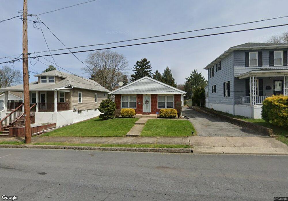 2033 S Albert St unit 2035, Allentown, PA 18103 - photo 1