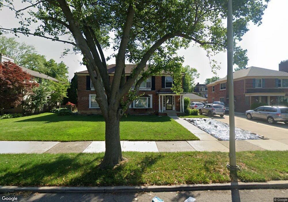 786 Harcourt Rd, Grosse Pointe Park, MI 48230 - photo 1