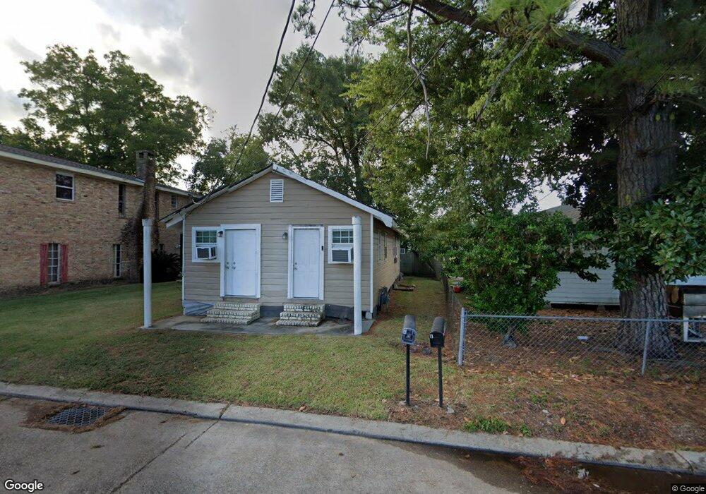 137 Scott Ln unit A, Houma, LA 70364 - photo 1