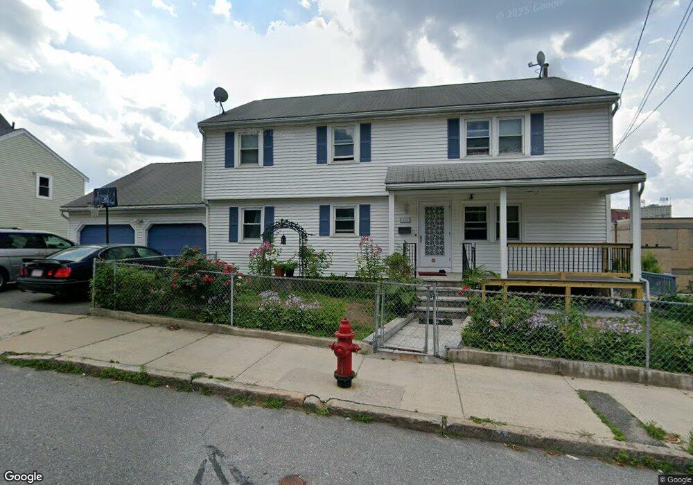 153 Fayette St, Lowell, MA 01852 - photo 1