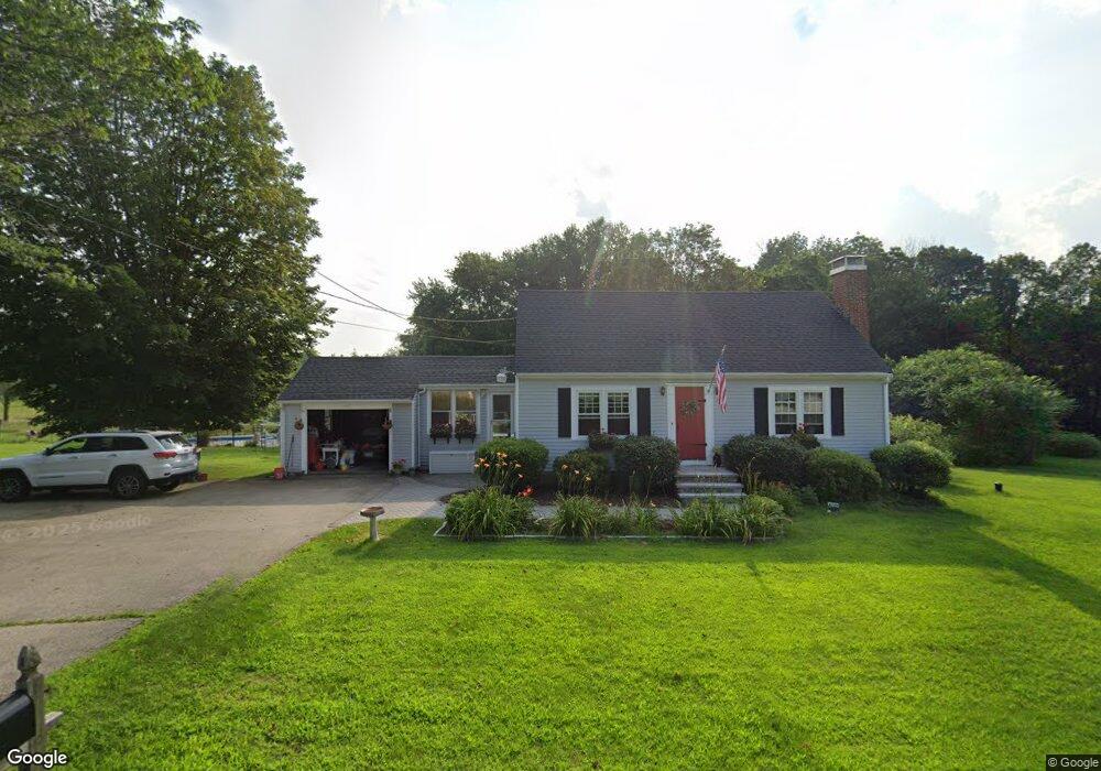 542 Main St, Hampstead, NH 03841 - photo 1