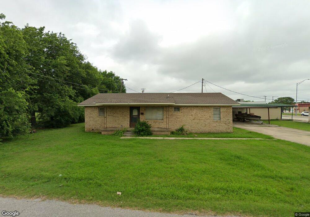 1211 O St NE, Ardmore, OK 73401 - photo 1