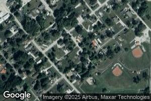 307 E Eaton St, Carlisle, IN 47838