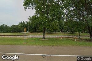 521 Windsor Dr, West, MS 39192