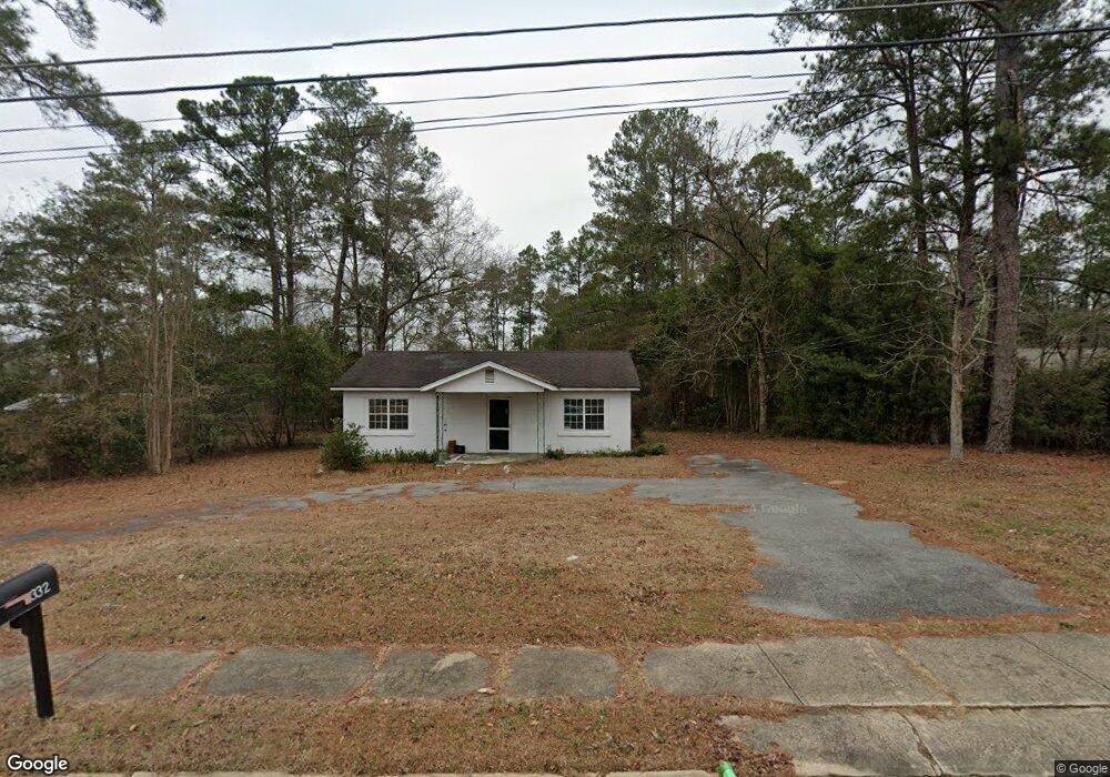 332 E Folsum St, Mount Vernon, GA 30445 - photo 1