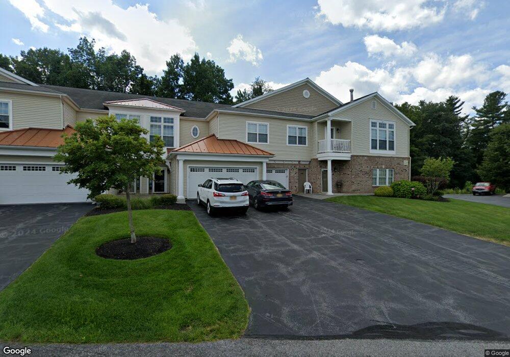 204 Vly Point Dr, Schenectady, NY 12309 - photo 1