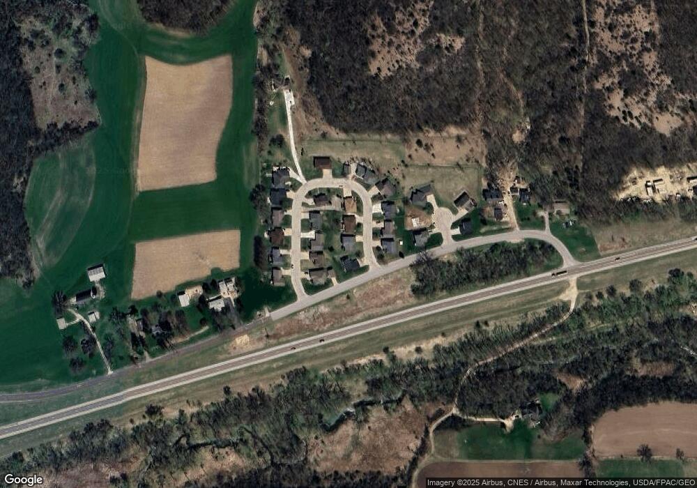 133 Bluffview Dr, Winona, MN 55987 - photo 1