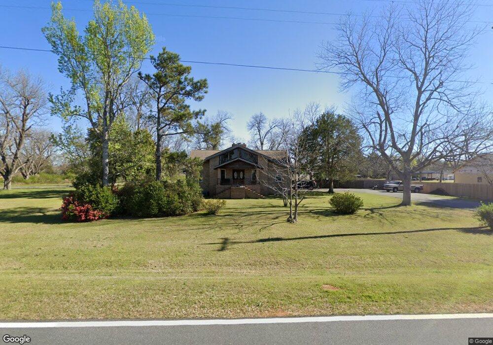 915 Lakeview Rd, Byron, GA 31008 - photo 1