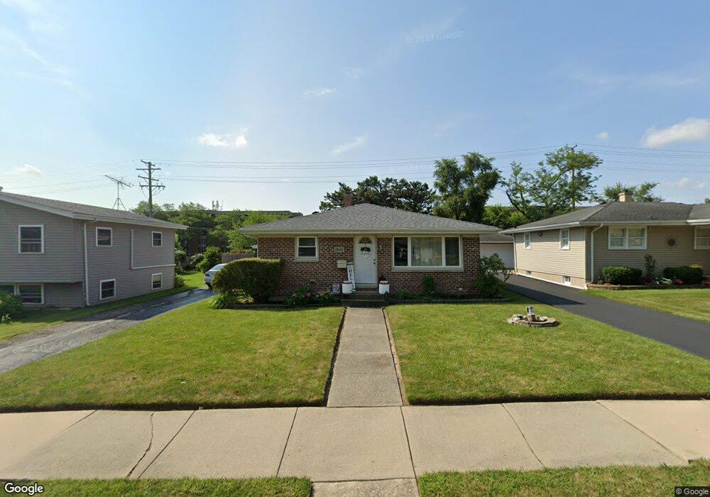 2625 W Grove Ave, Waukegan, IL 60085 - photo 1