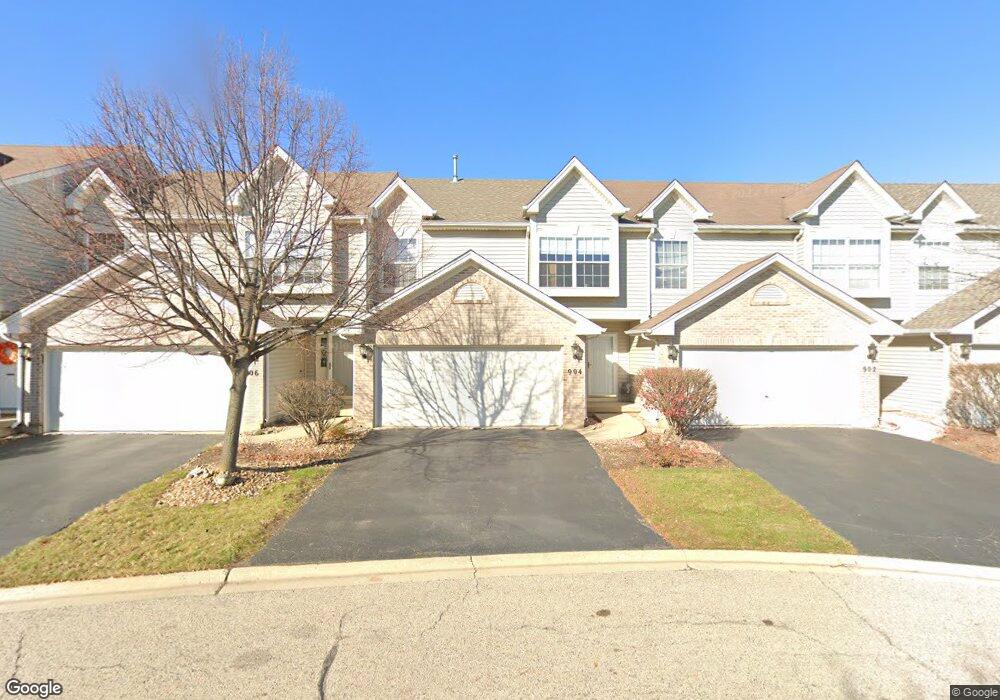 904 Windstone Ct, Lake In the Hills, IL 60156 - photo 1