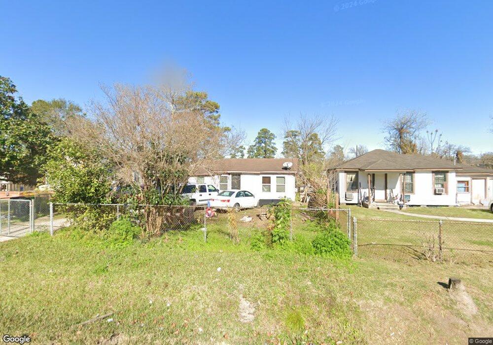 7321 W Knoll St, Houston, TX 77028 - photo 1