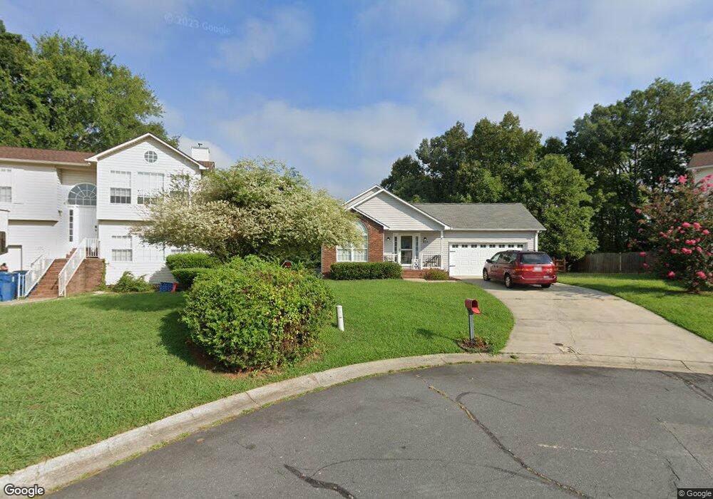 854 Highlander Ct, Concord, NC 28025 - photo 1