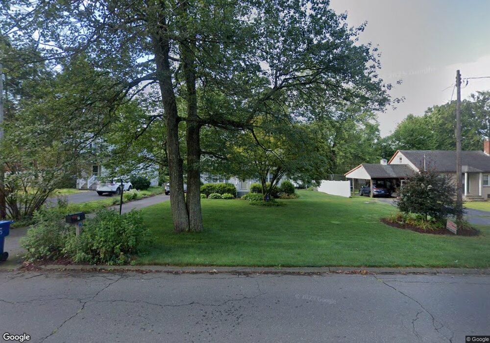 7 Lake Garda Dr, Unionville, CT 06085 - photo 1