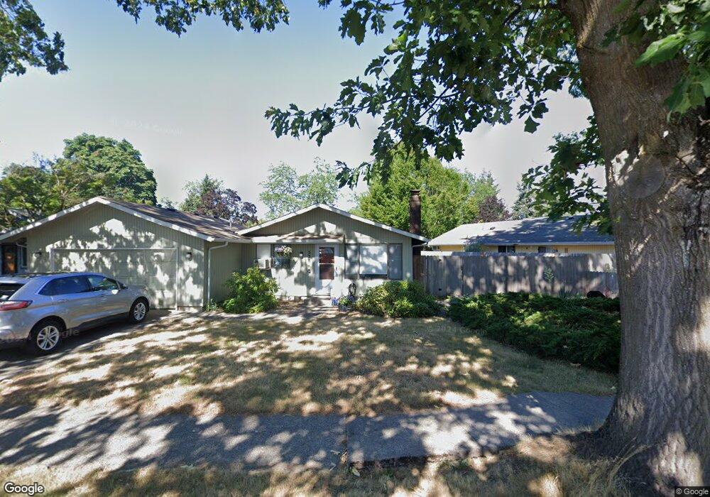 538 Panda Loop, Eugene, OR 97401 - photo 1