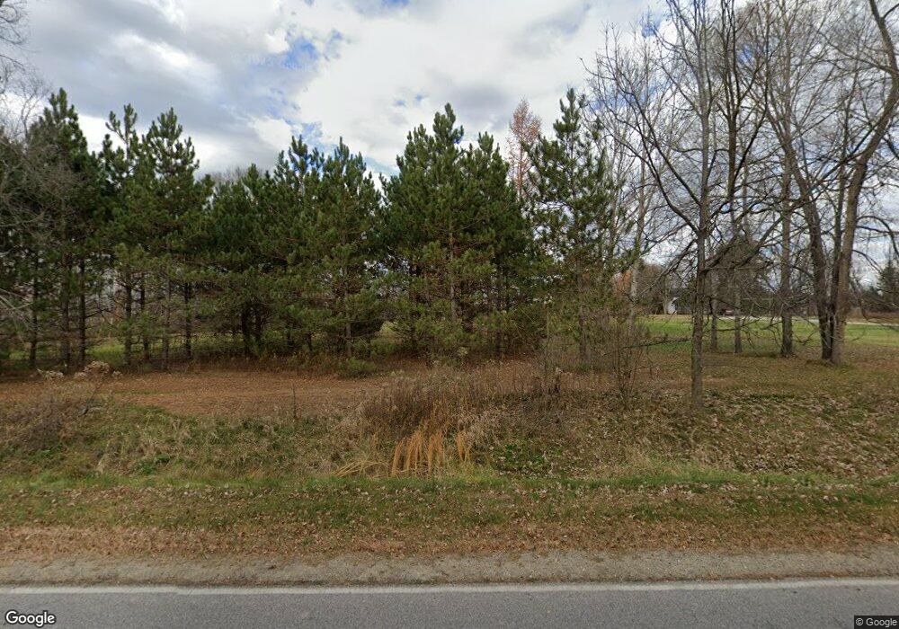 2921 E Mier Rd, Midland, MI 48642 - photo 1