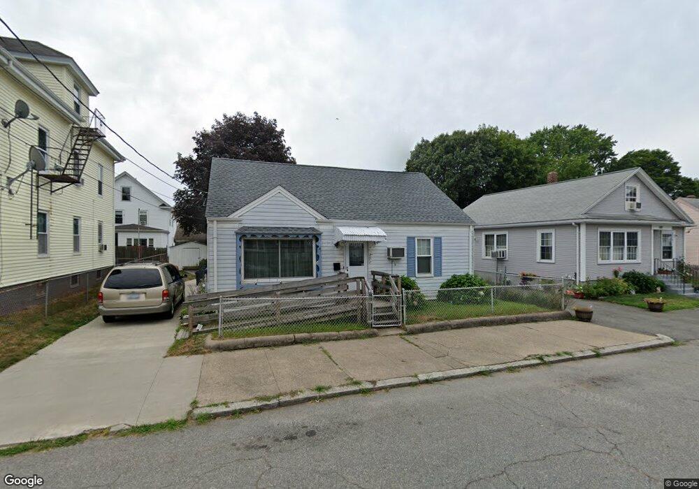 173 Cameron St, Pawtucket, RI 02861 - photo 1