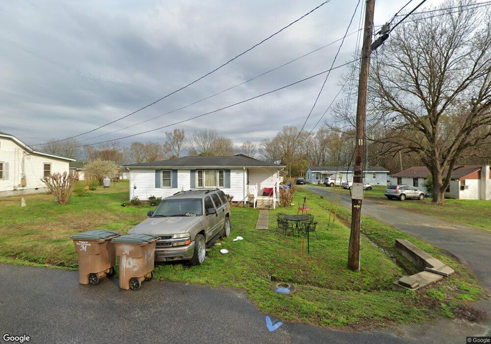 602 Allen Cir, Marshville, NC 28103 - photo 1