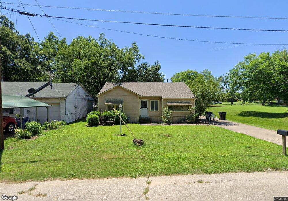 2526 W Johnson St, Denison, TX 75020 - photo 1