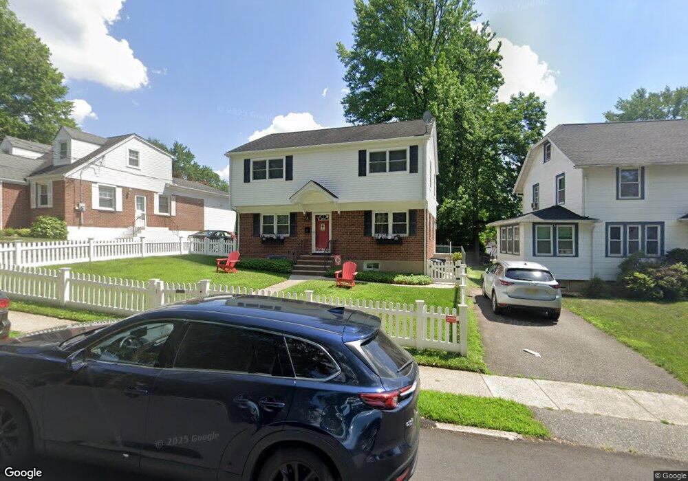 19 Baker Ln, Dumont, NJ 07628 - photo 1