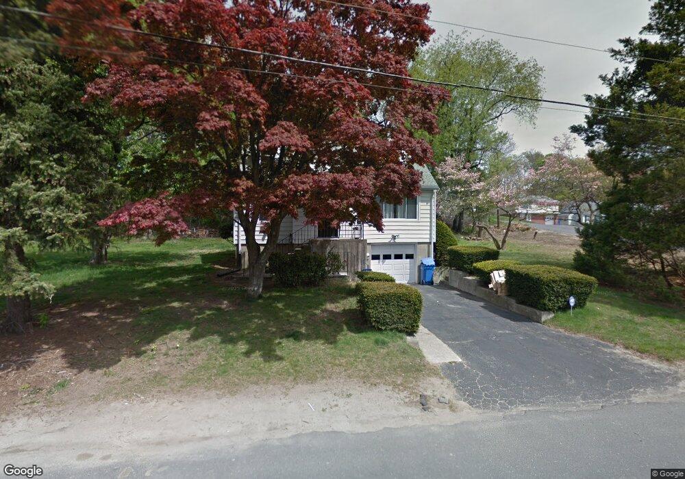 16 Gates Ave, Waterbury, CT 06705 - photo 1