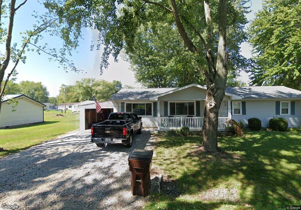 5202 S Pine St, Columbus, IN 47201 - photo 1