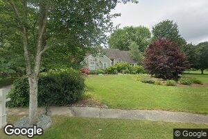14 Twin Ponds Dr, South Dartmouth, MA 02748