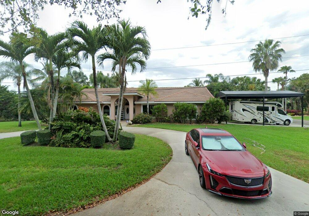 10671 SW 23rd Ct, Davie, FL 33324 - photo 1