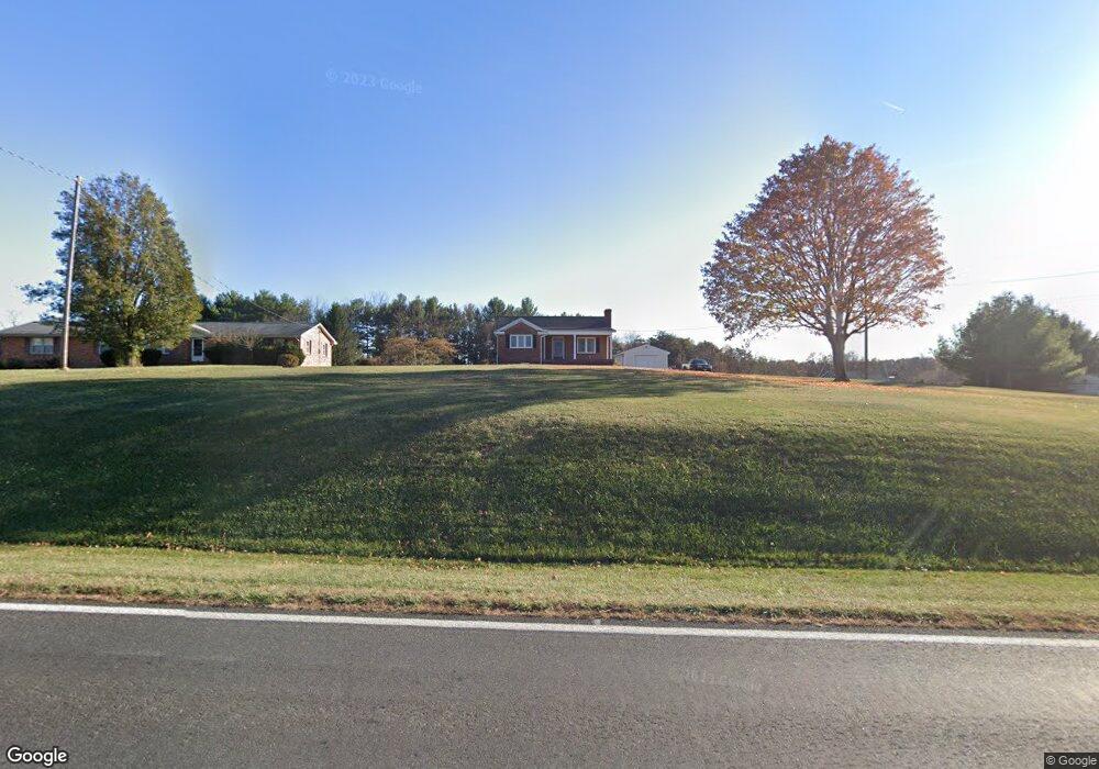 45 Hermitage Rd, Staunton, VA 24401 - photo 1