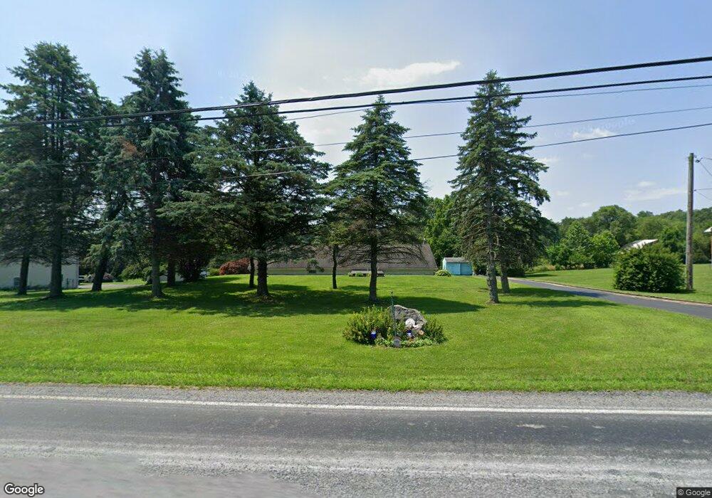 1233 Bushkill Center Rd, Nazareth, PA 18064 - photo 1