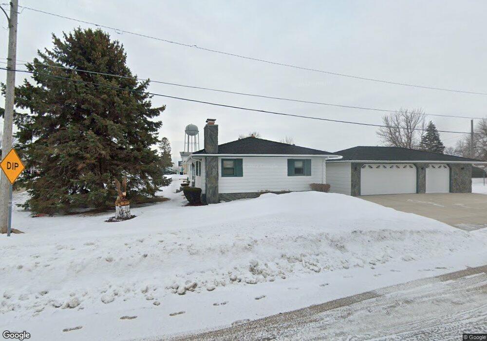 1502 4th Ave SW, Jamestown, ND 58401 - photo 1