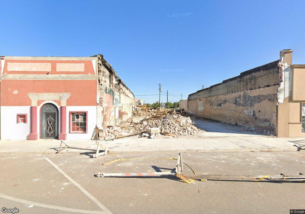 110 S Main St, Donna, TX 78537 - photo 1