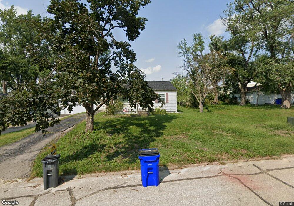 2860 13th Ave SE, Cedar Rapids, IA 52403 - photo 1