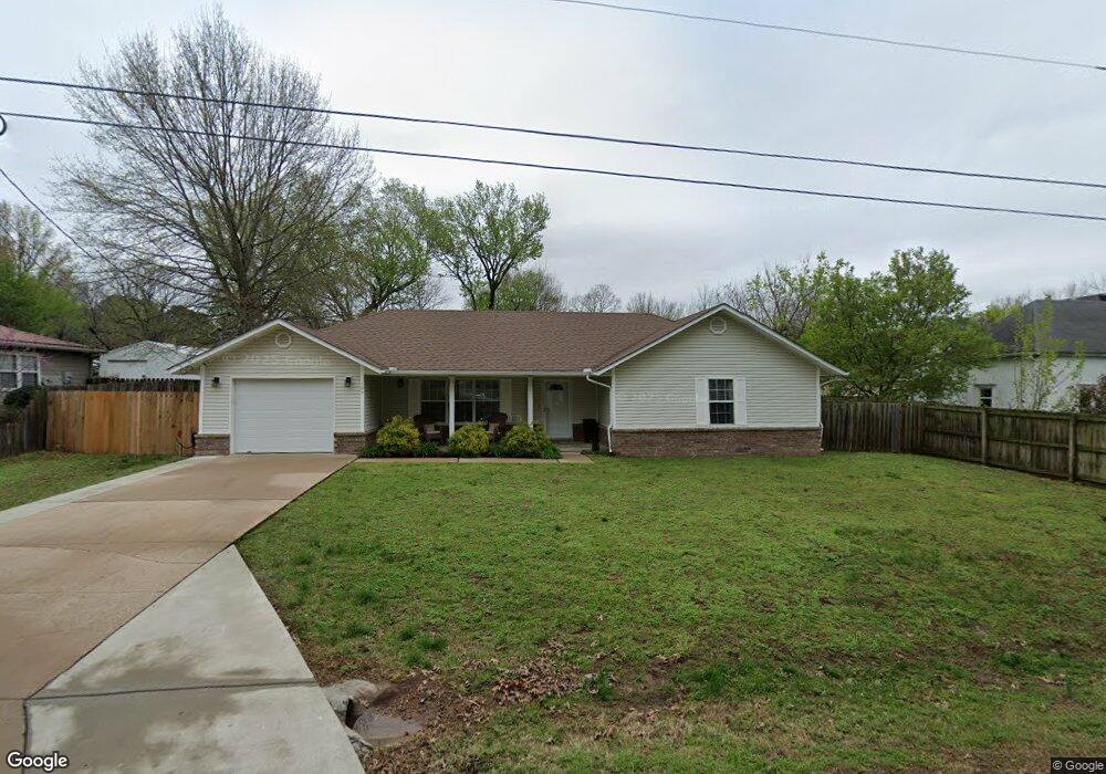 105 N Ozark St, Prairie Grove, AR 72753 - photo 1