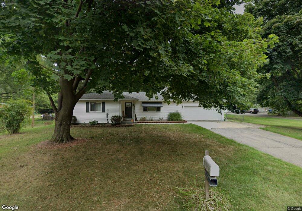 6245 Rosedale Rd, Lansing, MI 48911 - photo 1
