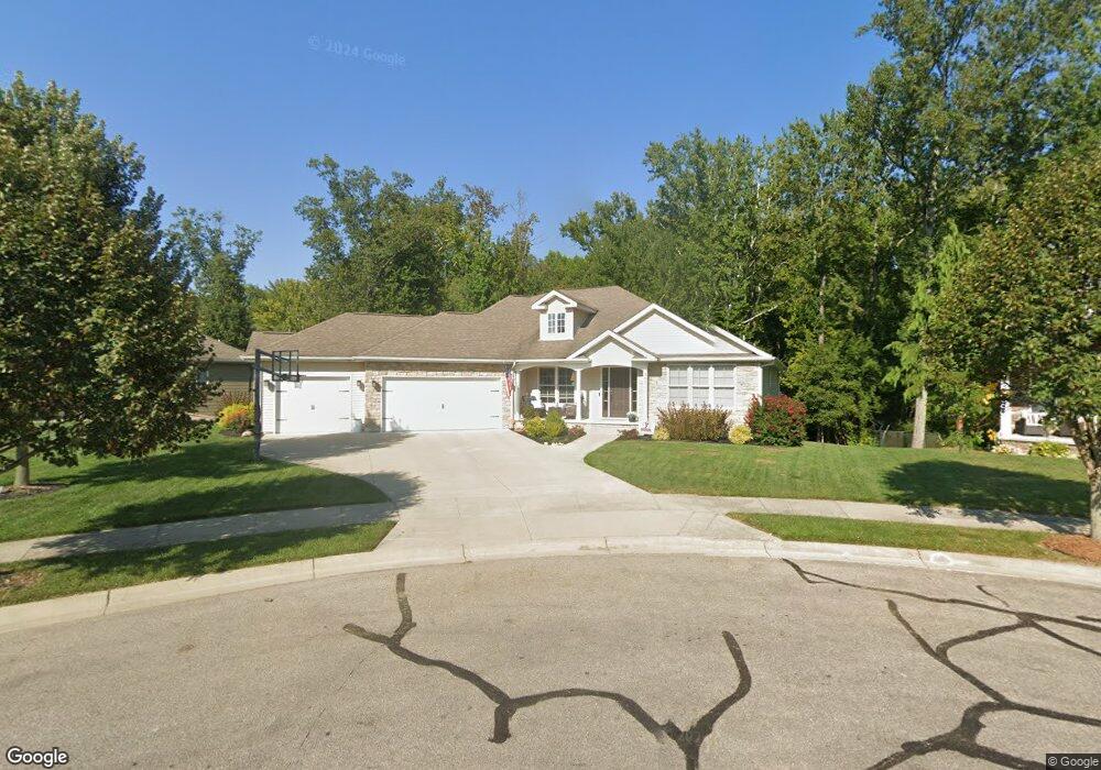 307 Westbrook Ct, Columbus, IN 47201 - photo 1