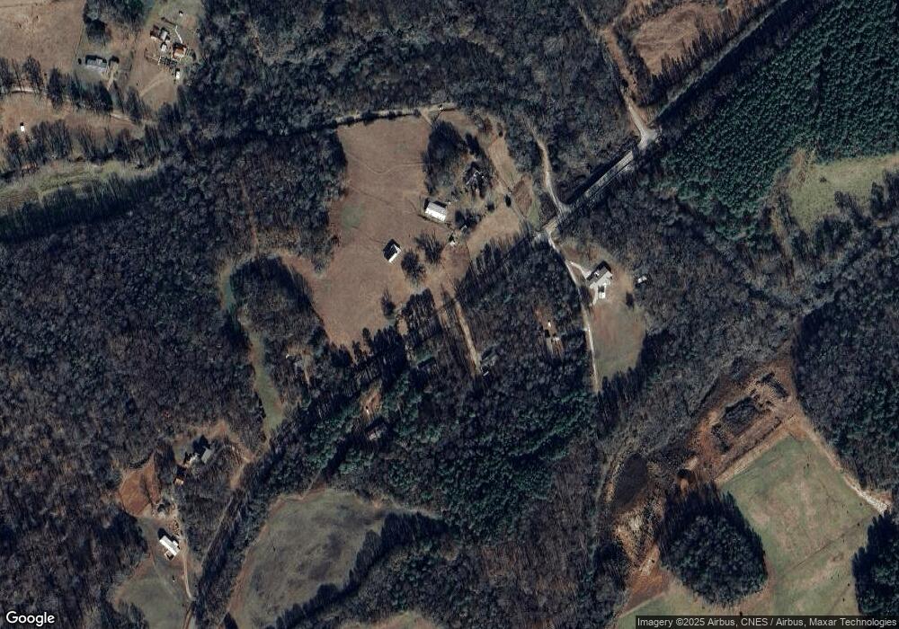 2130 Crumps Bridge Rd, Martin, GA 30557 - photo 1