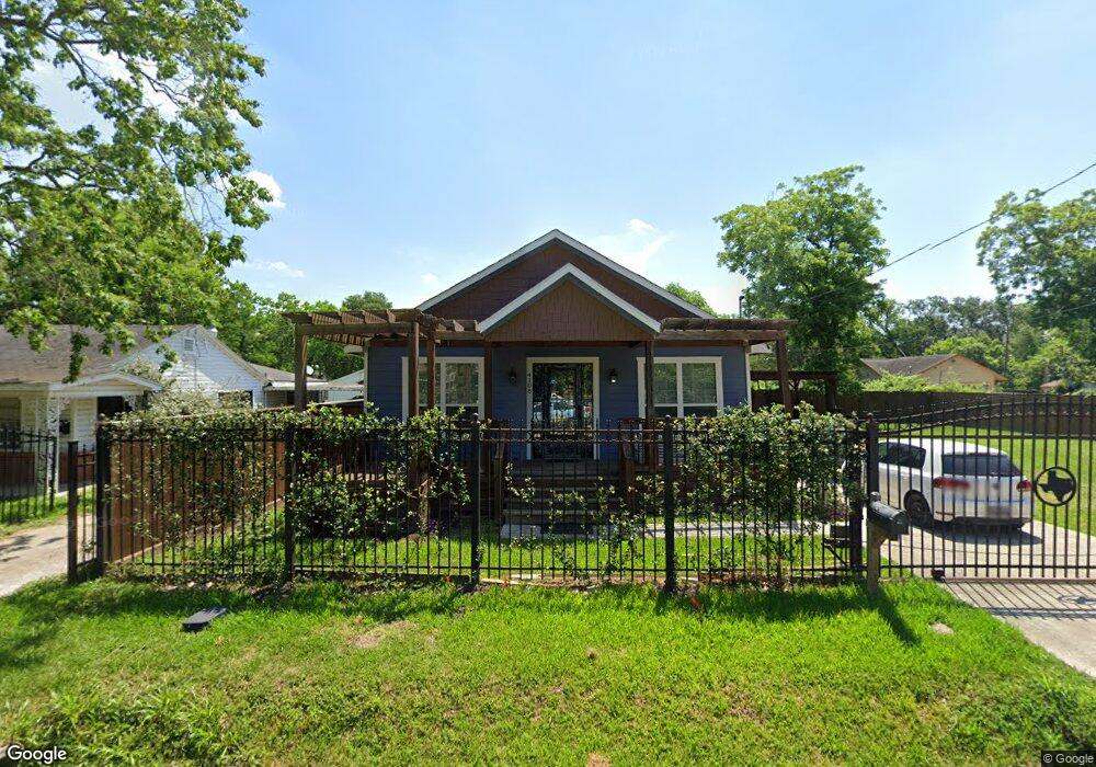 4108 Sayers St, Houston, TX 77026 - photo 1