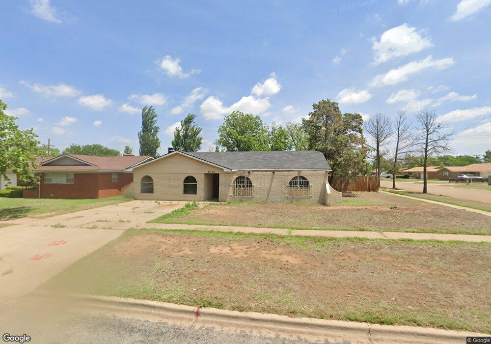 2000 Ennis St, Plainview, TX 79072 - photo 1