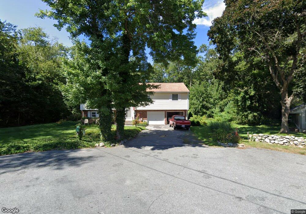 21 Laurel Ln, Westport, MA 02790 - photo 1