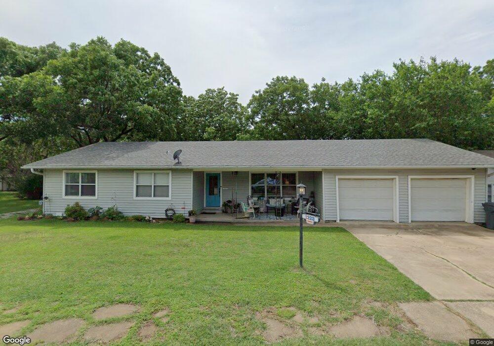 1223 Wolverton St, Ardmore, OK 73401 - photo 1