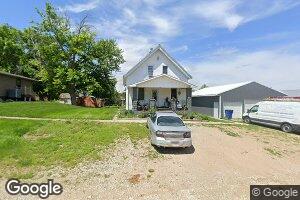 218 S 1st St, Howells, NE 68641