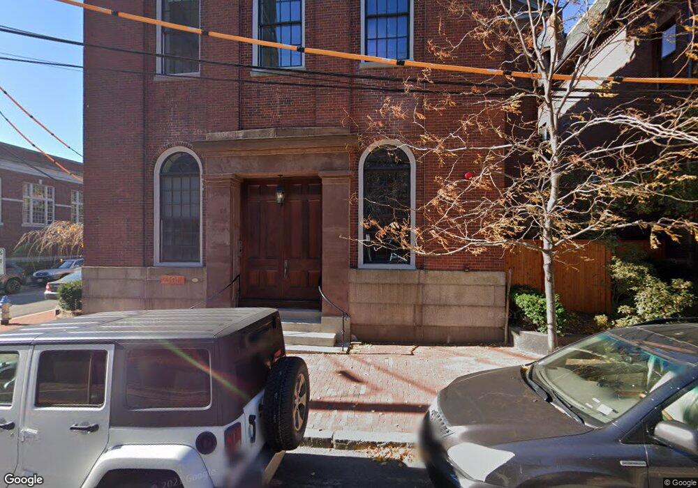 101 3rd St unit 3, Cambridge, MA 02141 - photo 1