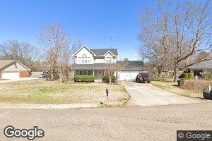63 Autumn Ln, Columbus, MS 39702