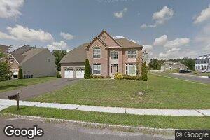 201 Luray Dr, Williamstown, NJ 08094