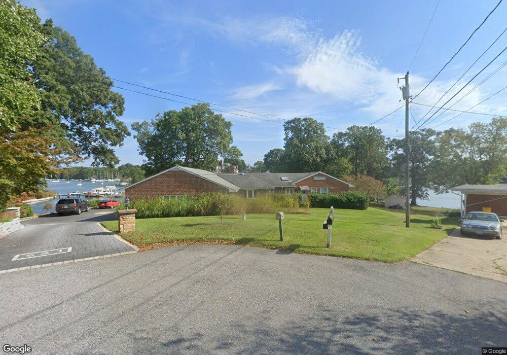 621 Overhill Dr, Edgewater, MD 21037 - photo 1