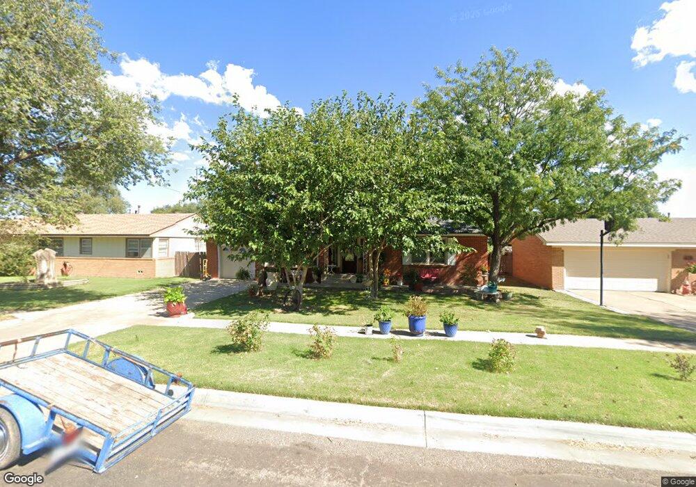 415 Bruce Ave, Dumas, TX 79029 - photo 1