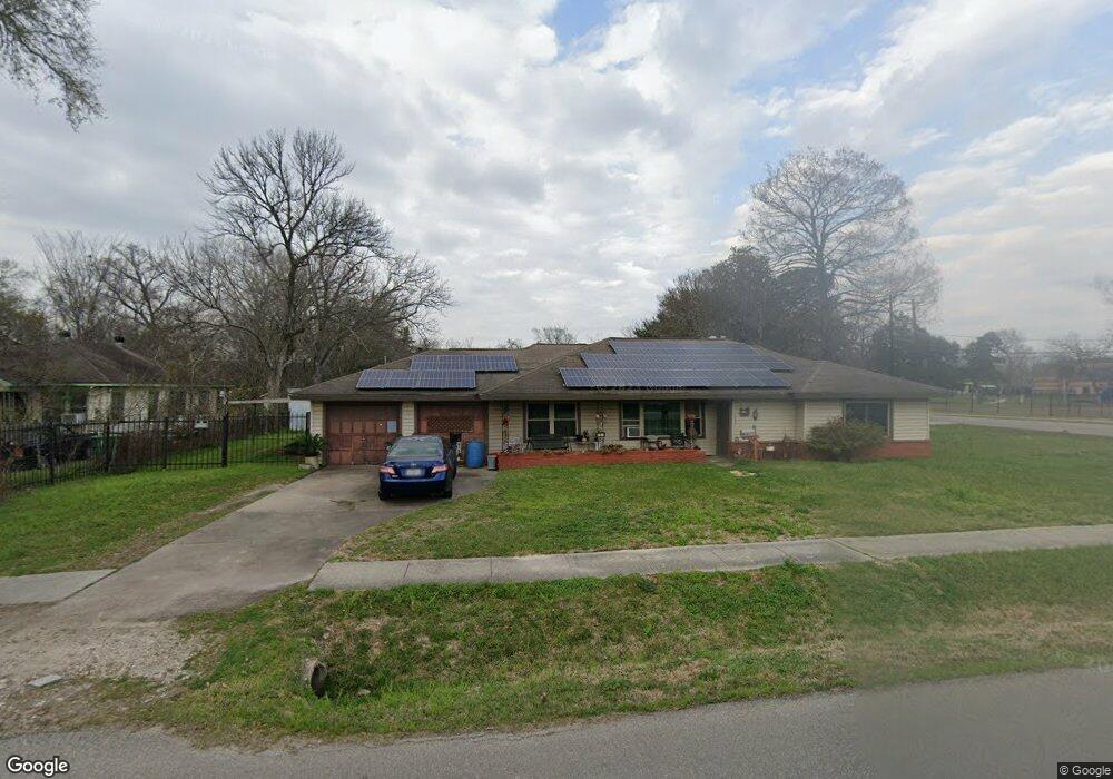 427 Bennington St, Houston, TX 77022 - photo 1