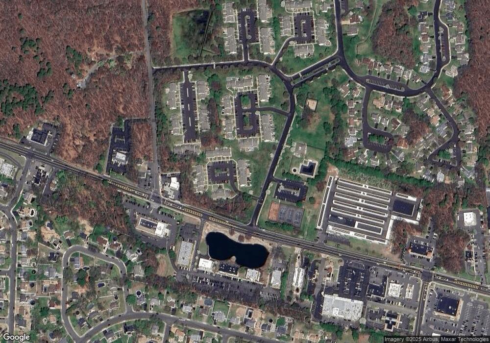 25 Front Ct, Old Bridge, NJ 08857 - photo 1