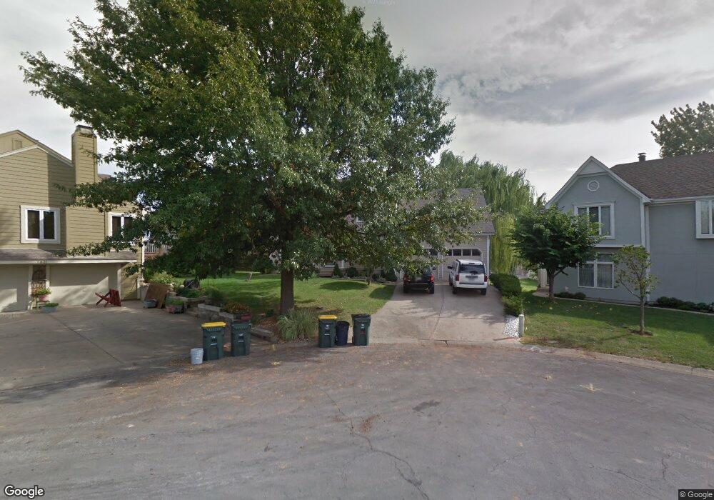 7835 Park St, Shawnee, KS 66216 - photo 1